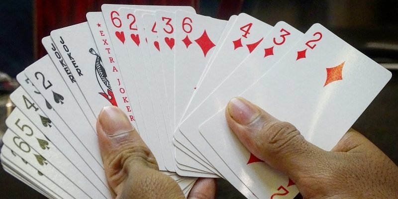 Cách chơi chiến thuật đánh lừa làm đối thủ hoang mang